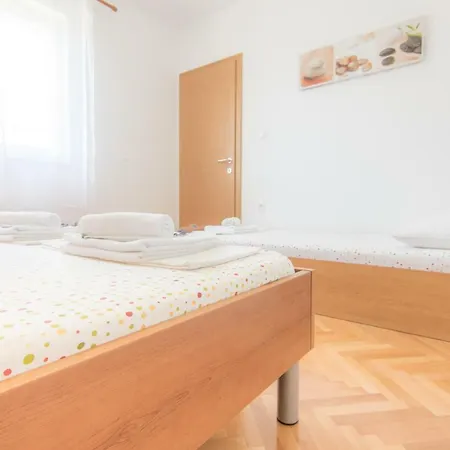 公寓 Apartment Holiday